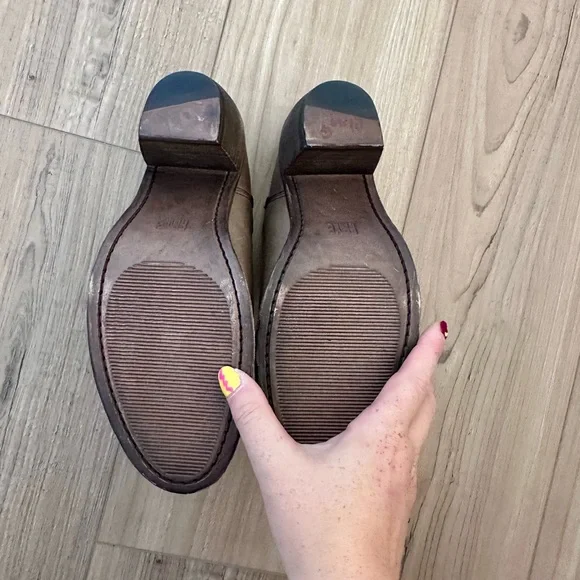 Frye Rosalia Leather Mule Slip-On - Picture 4 of 4